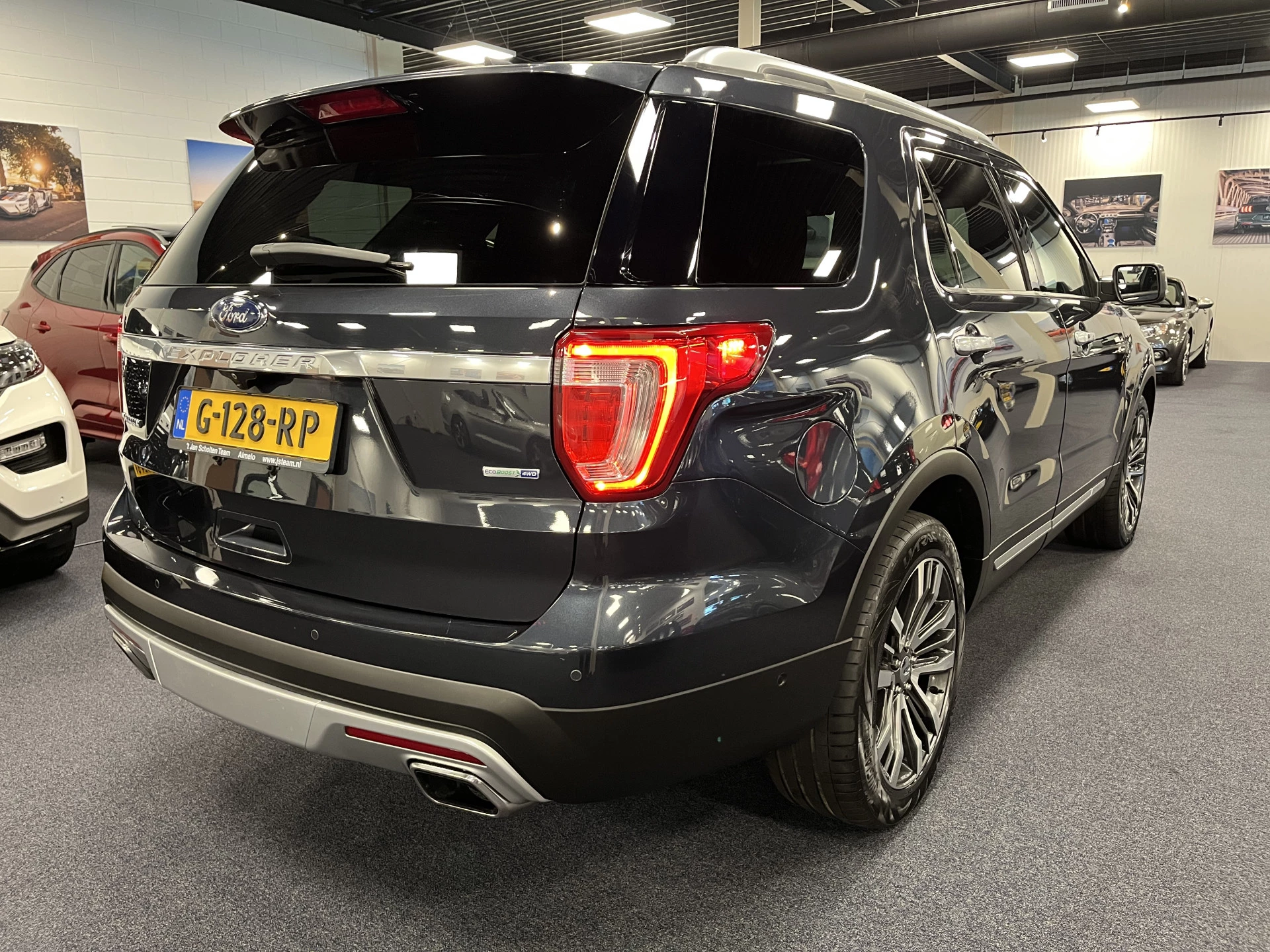 Hoofdafbeelding Ford Explorer