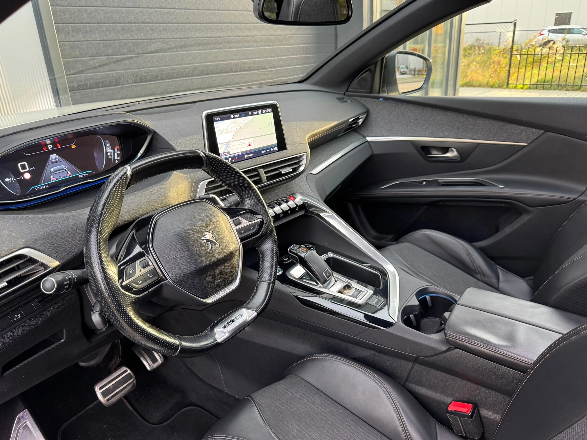 Hoofdafbeelding Peugeot 5008