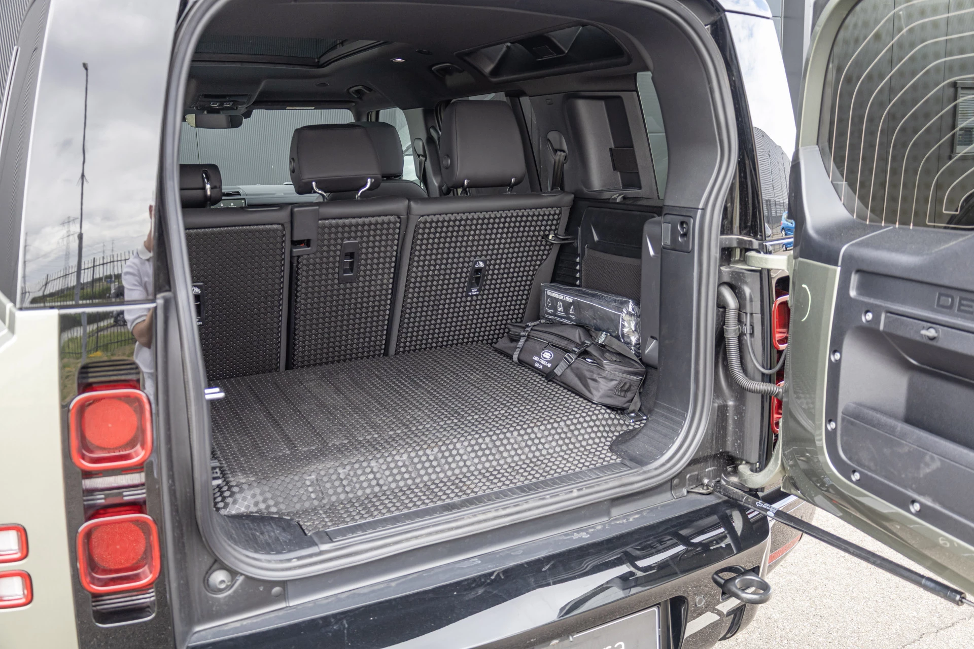 Hoofdafbeelding Land Rover Defender