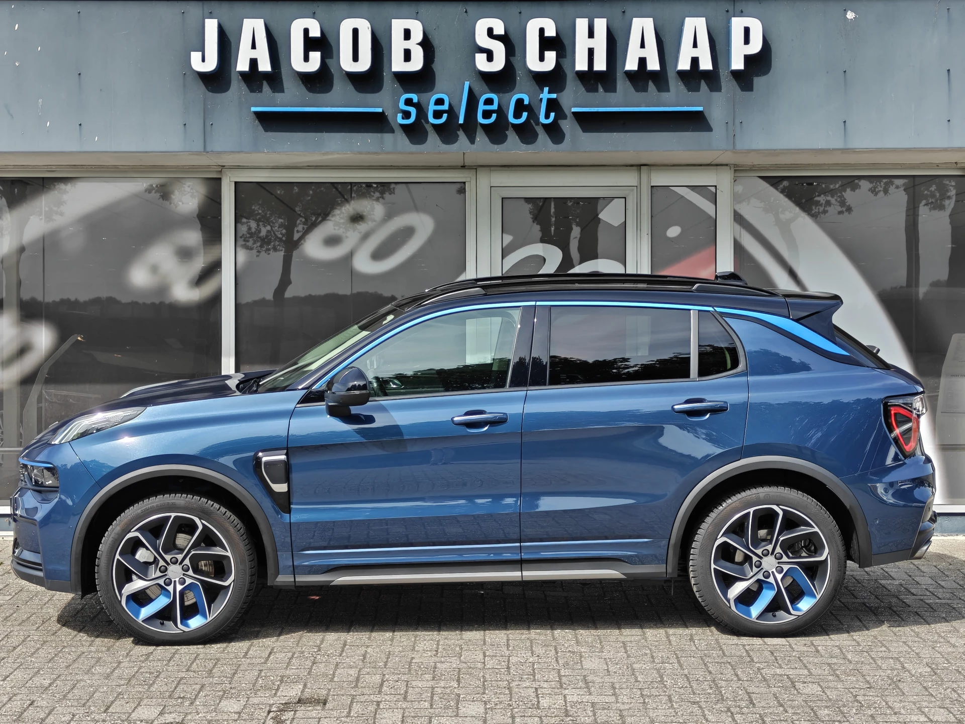 Hoofdafbeelding Lynk & Co 01