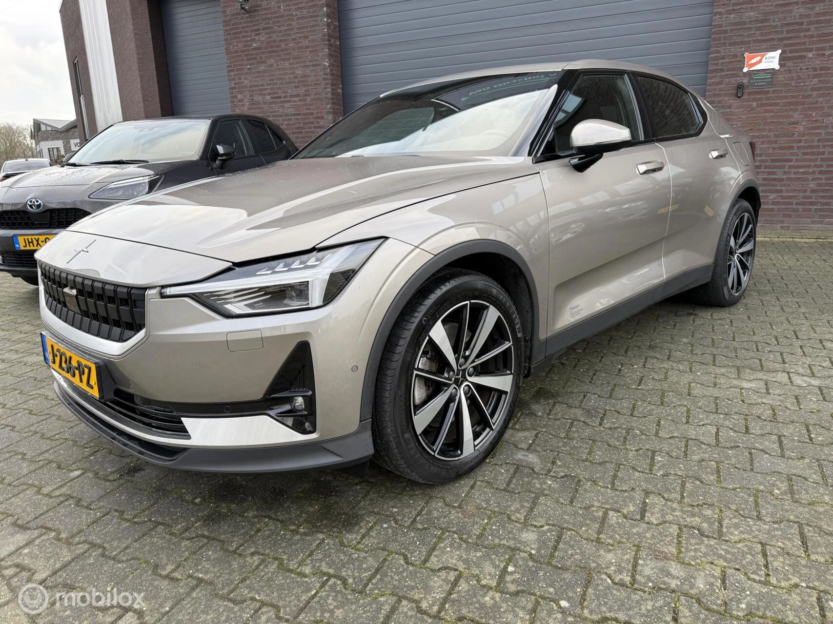 Hoofdafbeelding Polestar 2