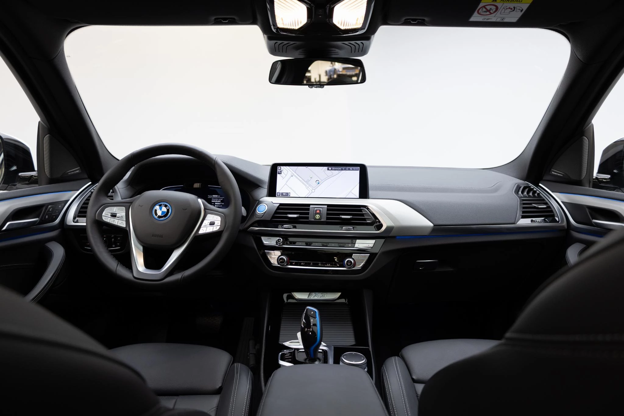 Hoofdafbeelding BMW iX3