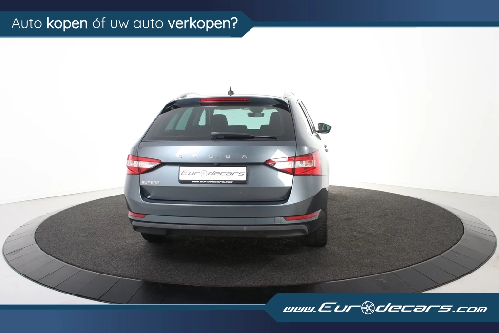 Hoofdafbeelding Škoda Superb