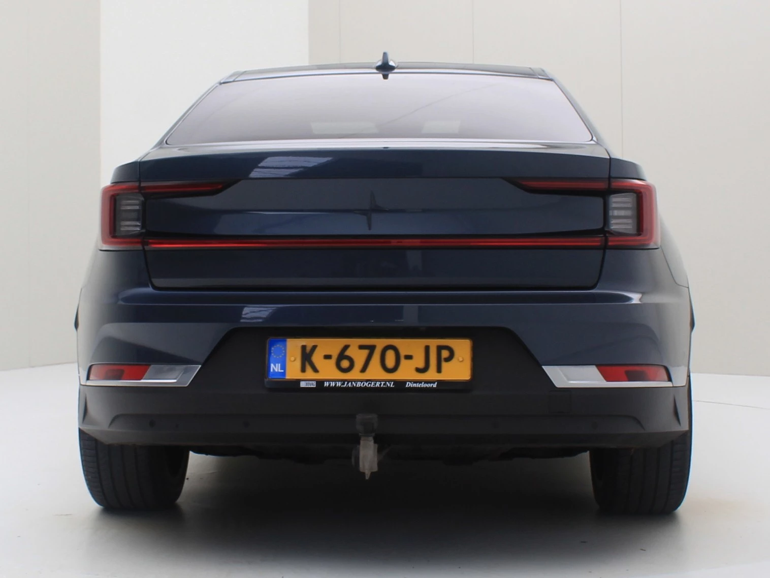 Hoofdafbeelding Polestar 2