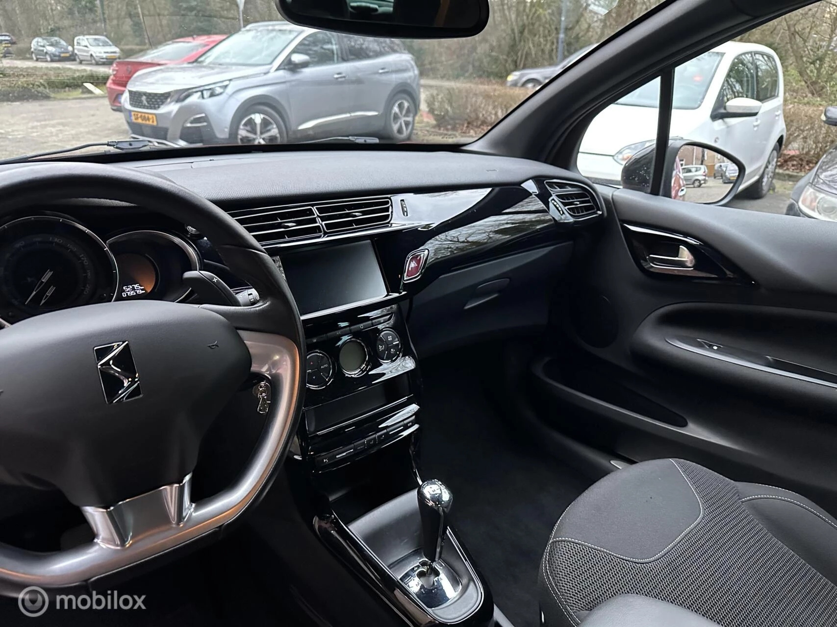 Hoofdafbeelding DS DS 3