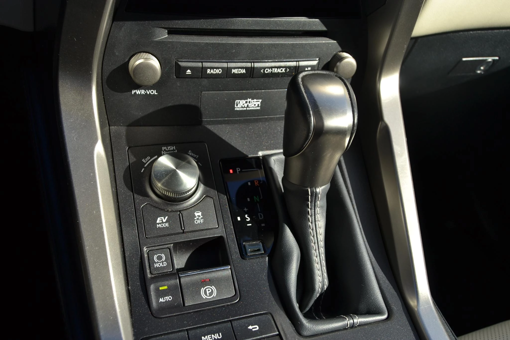 Hoofdafbeelding Lexus NX