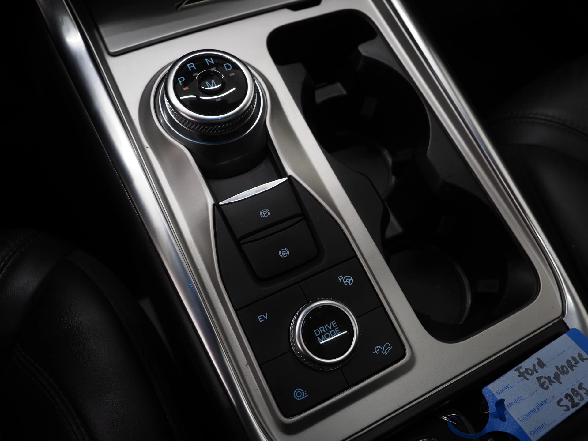 Hoofdafbeelding Ford Explorer