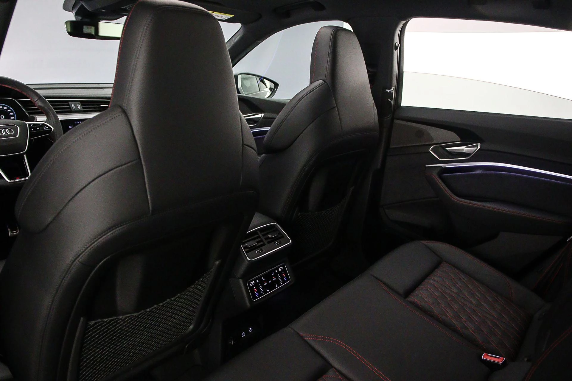 Hoofdafbeelding Audi Q8 Sportback e-tron