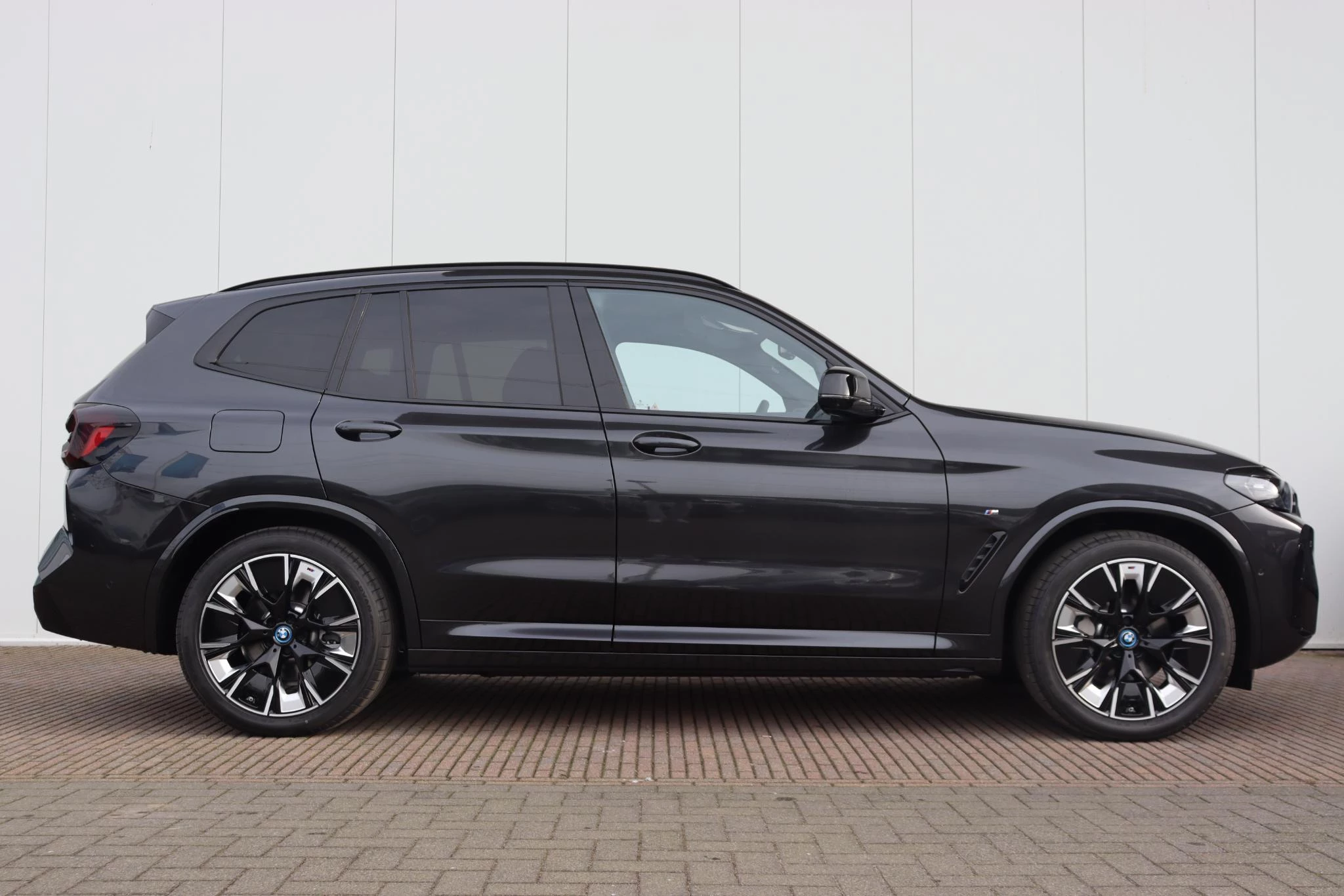 Hoofdafbeelding BMW iX3