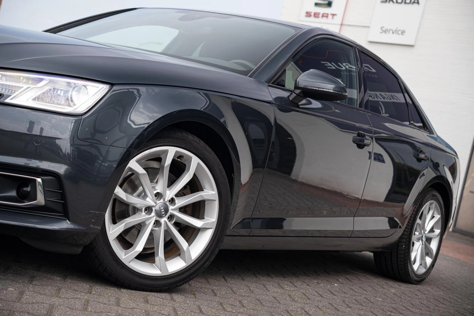 Hoofdafbeelding Audi A4