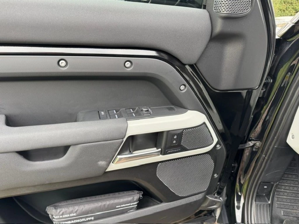 Hoofdafbeelding Land Rover Defender