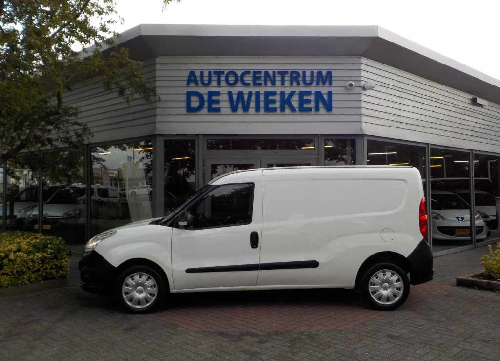 Hoofdafbeelding Opel Combo