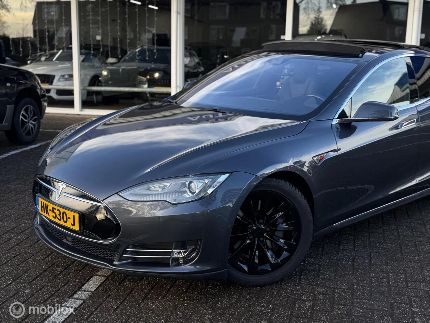 Hoofdafbeelding Tesla Model S