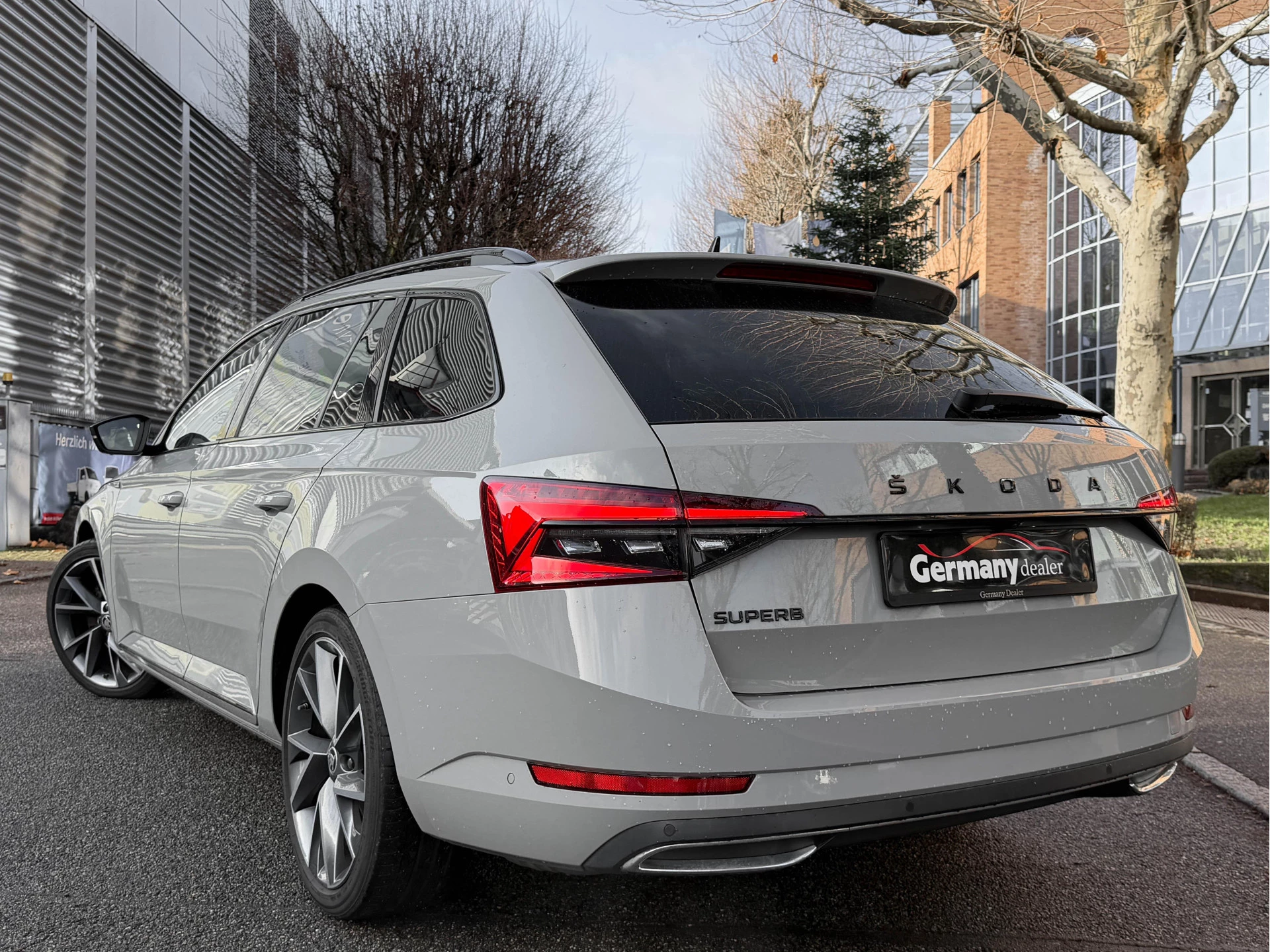 Hoofdafbeelding Škoda Superb