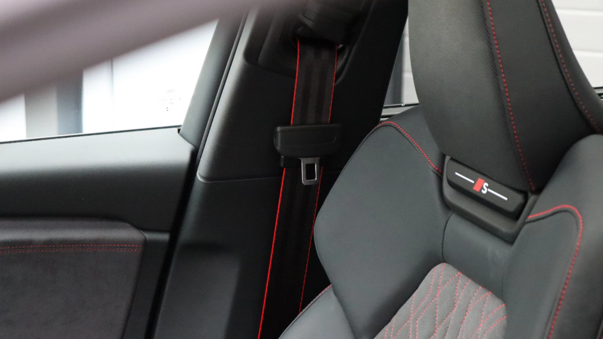 Hoofdafbeelding Audi SQ6 e-tron