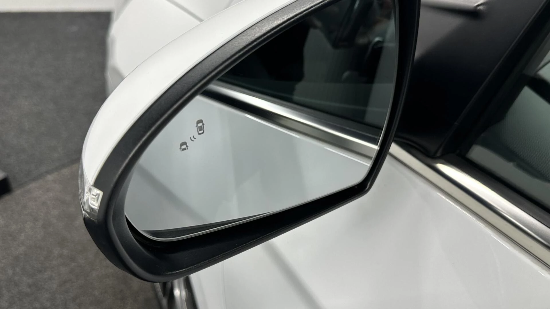 Hoofdafbeelding Hyundai IONIQ