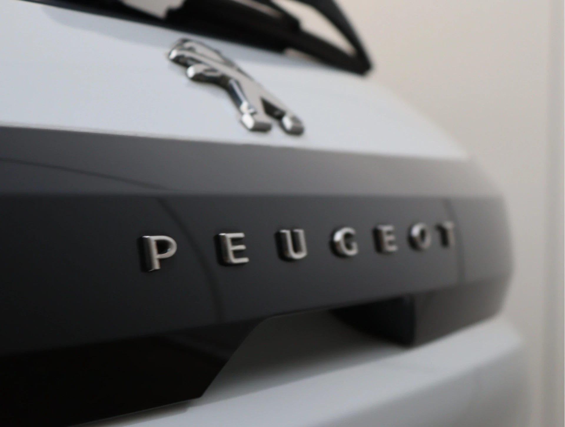 Hoofdafbeelding Peugeot e-208