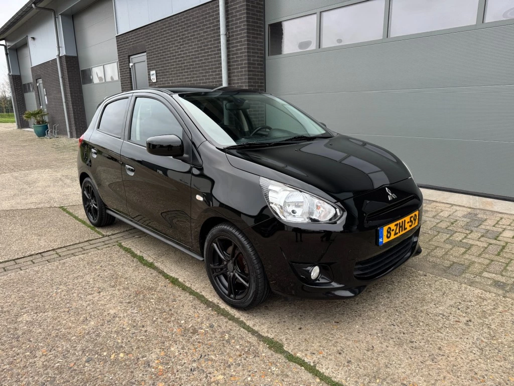 Hoofdafbeelding Mitsubishi Space Star