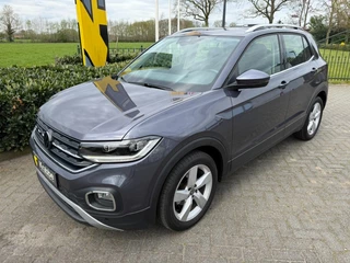Hoofdafbeelding Volkswagen T-Cross Volkswagen T-Cross 1.5 TSI DSG7 Style Led / Carplay / Trekhaak