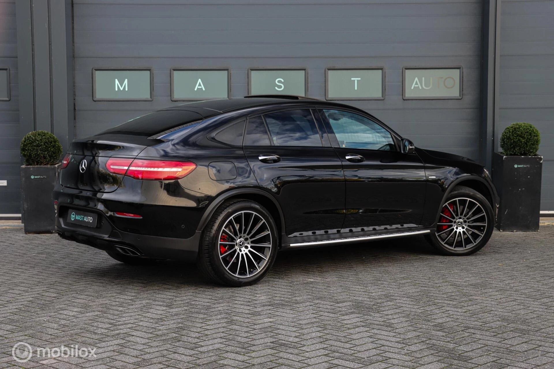 Hoofdafbeelding Mercedes-Benz GLC