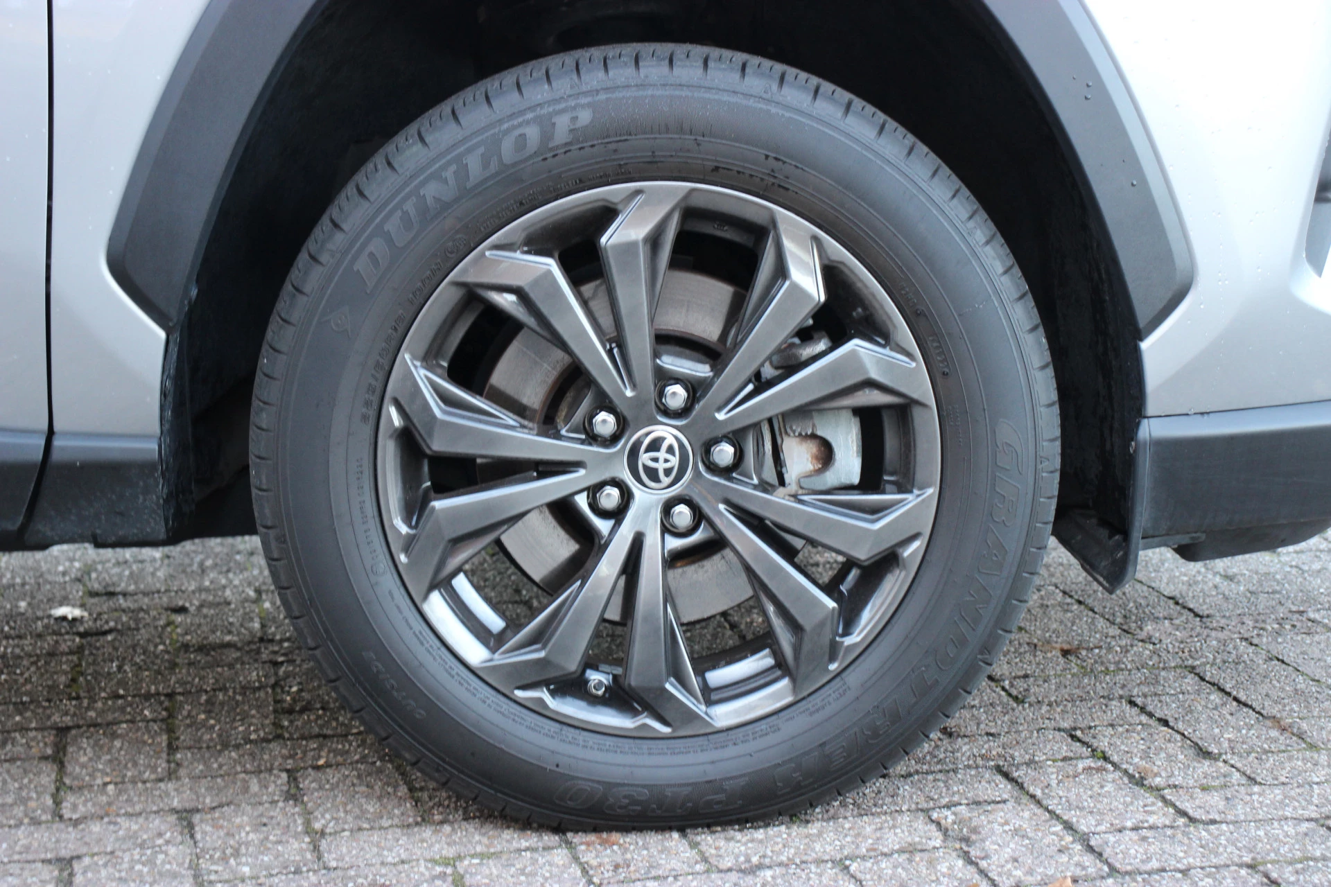 Hoofdafbeelding Toyota RAV4