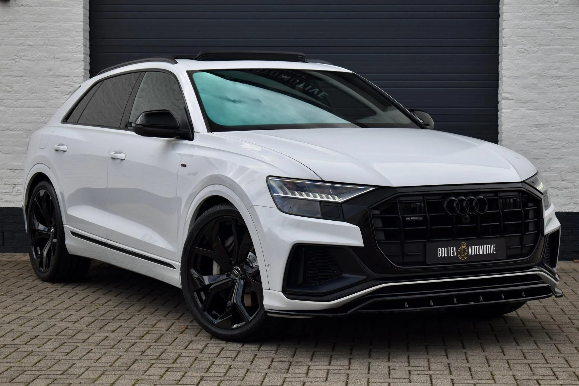 Hoofdafbeelding Audi Q8