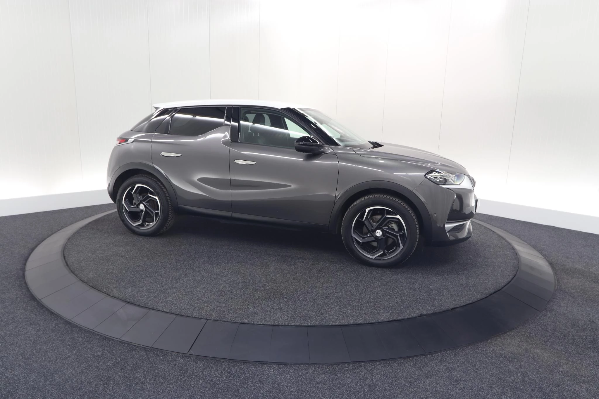 Hoofdafbeelding DS DS 3