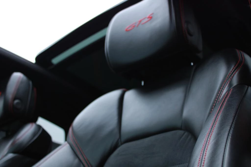 Hoofdafbeelding Porsche Macan