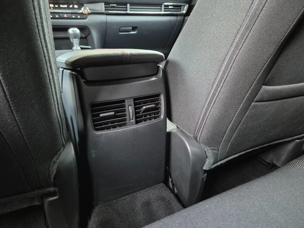 Hoofdafbeelding Mazda CX-30