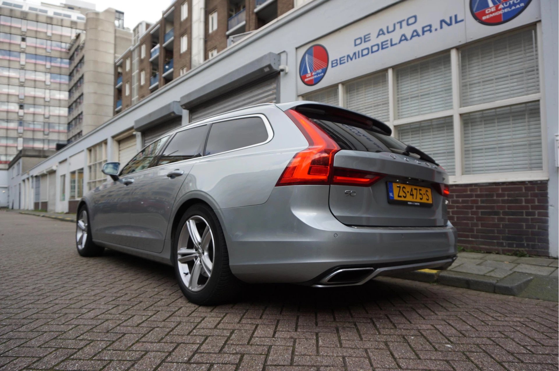 Hoofdafbeelding Volvo V90