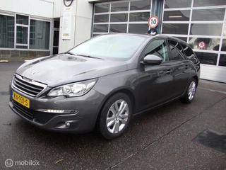 Hoofdafbeelding Peugeot 308 Peugeot 308 SW 1.2 PureTech Blue Lease Executive  134571 km + N.A.P en Nieuwe Apk