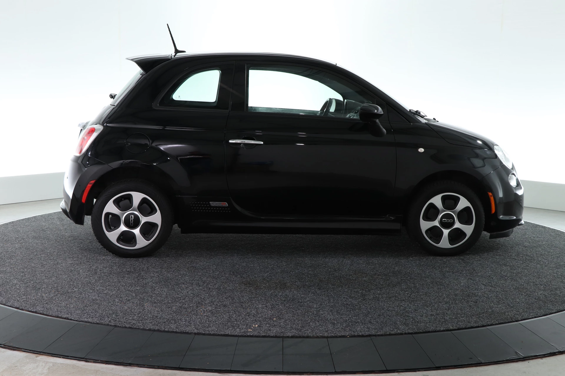 Hoofdafbeelding Fiat 500e