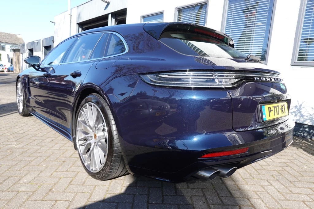 Hoofdafbeelding Porsche Panamera