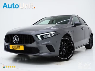 Hoofdafbeelding Mercedes-Benz A-Klasse Mercedes-Benz A-Klasse 250e Panamericana | Panoramadak | Sfeerverlichting | Leder | Widescreen | Camera | DAB