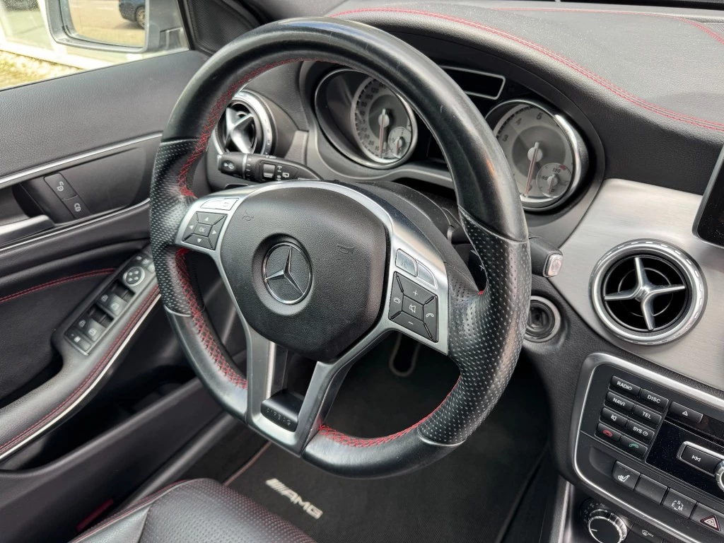 Hoofdafbeelding Mercedes-Benz 200