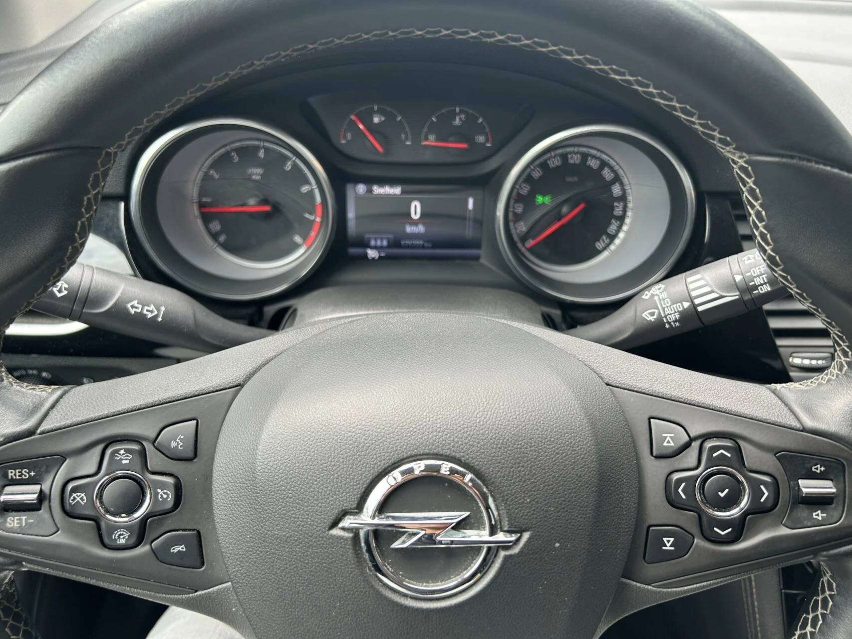 Hoofdafbeelding Opel Astra