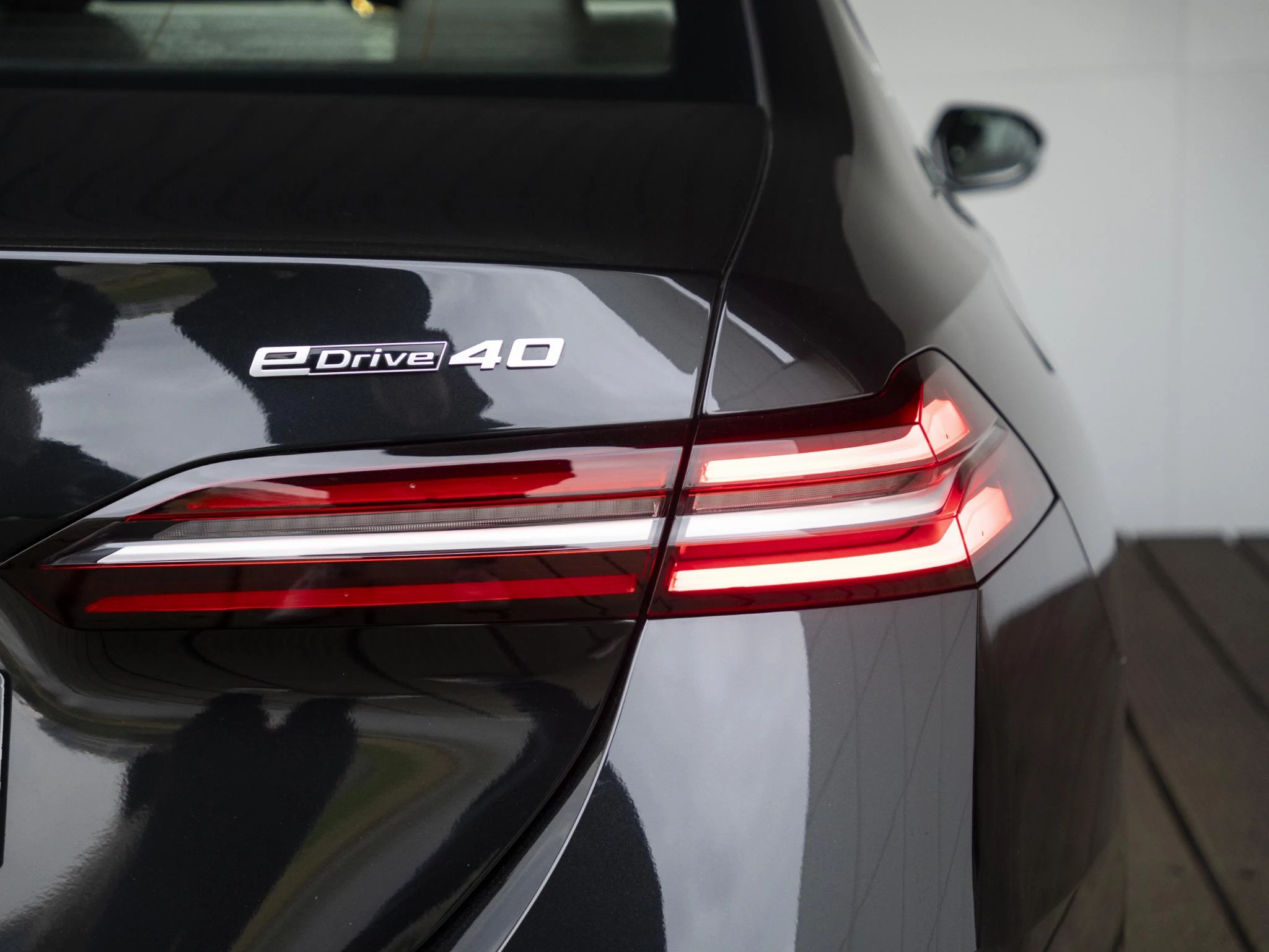 Hoofdafbeelding BMW i5