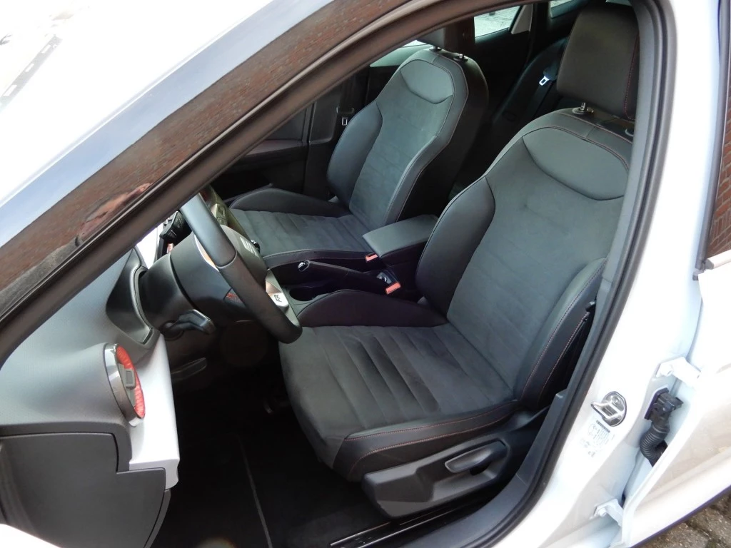 Hoofdafbeelding SEAT Arona
