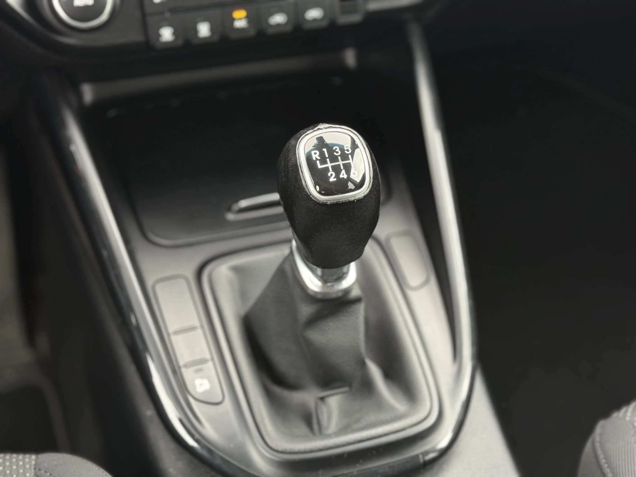 Hoofdafbeelding Kia Carens