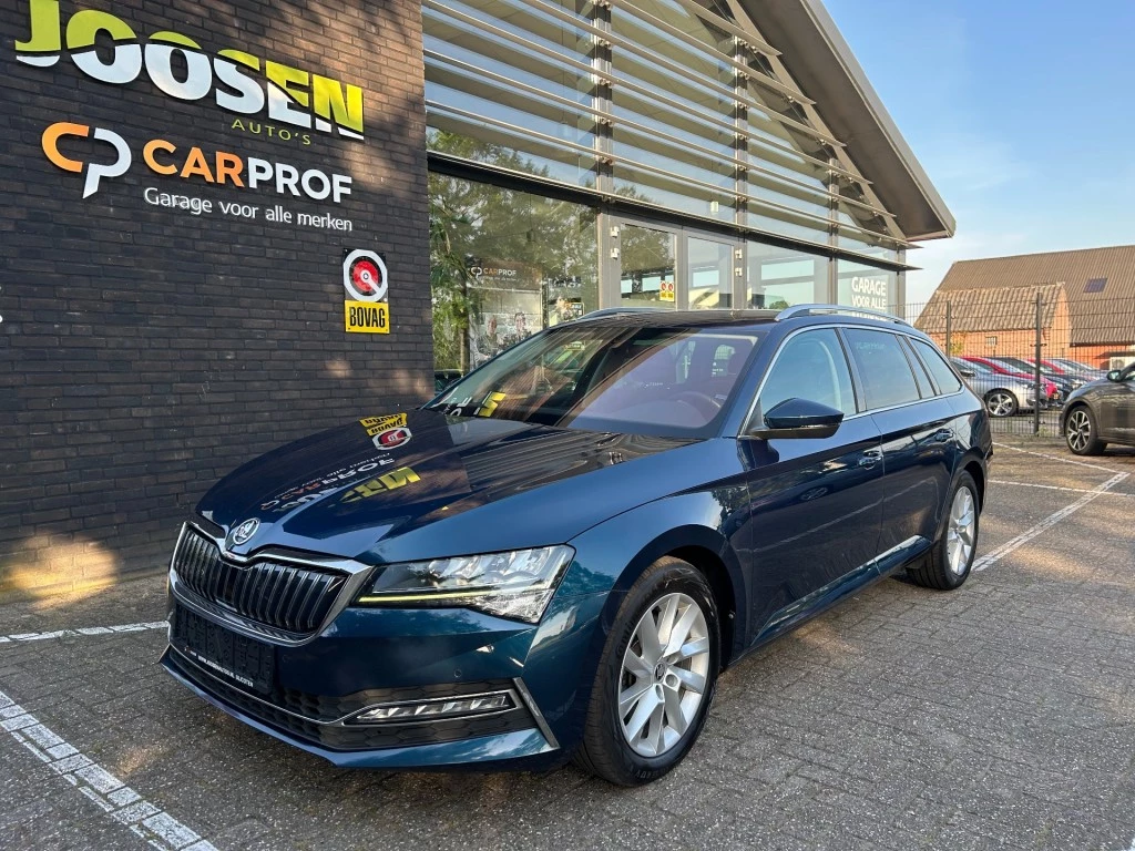 Hoofdafbeelding Škoda Superb