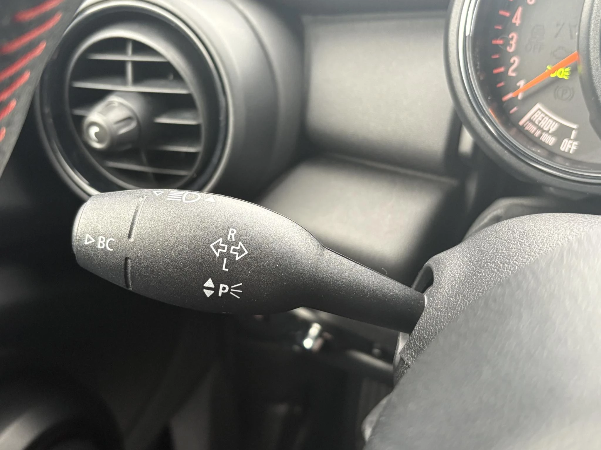 Hoofdafbeelding MINI One