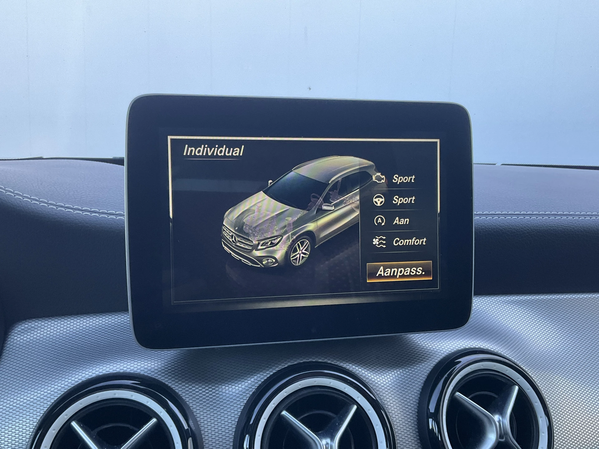 Hoofdafbeelding Mercedes-Benz GLA