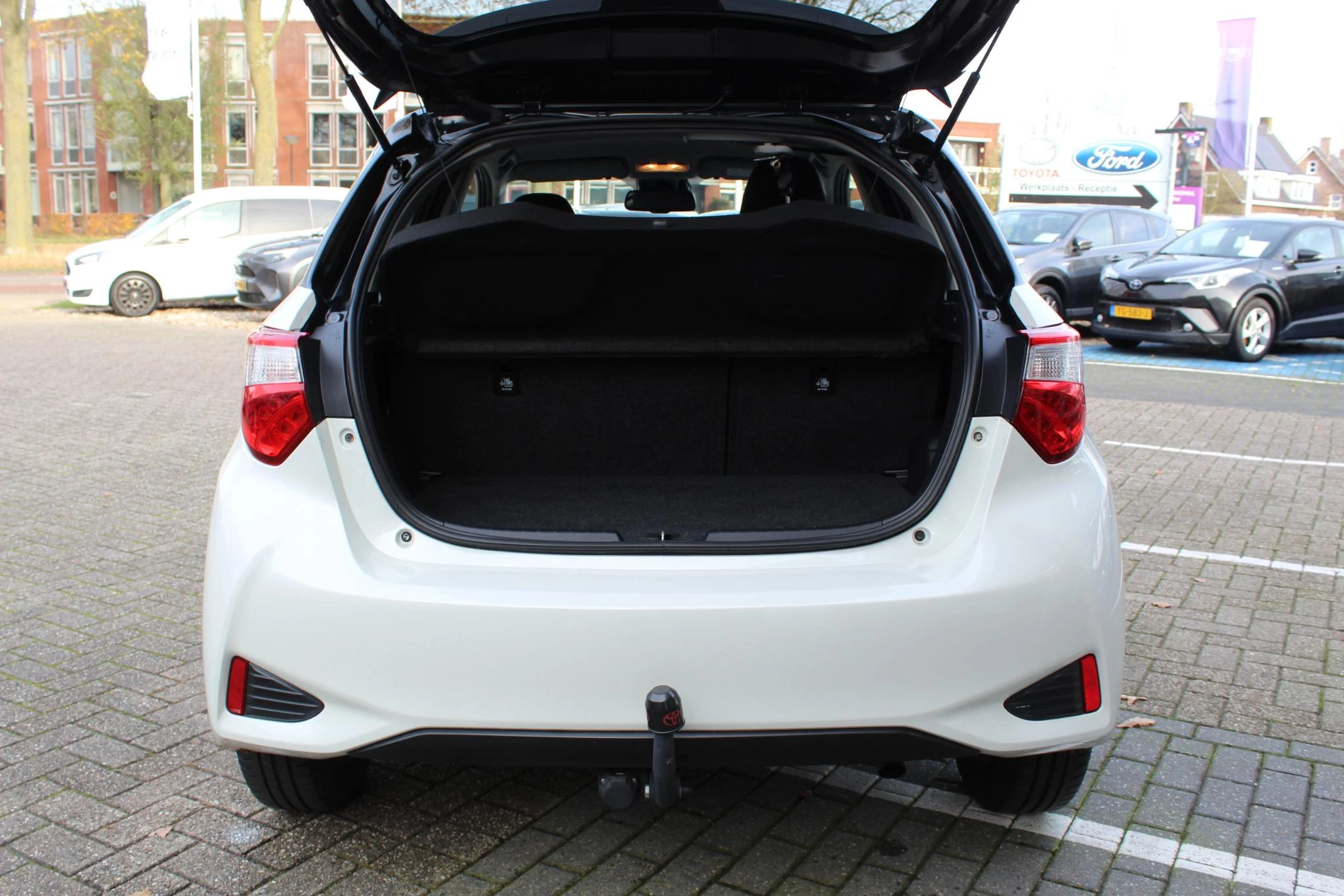 Hoofdafbeelding Toyota Yaris