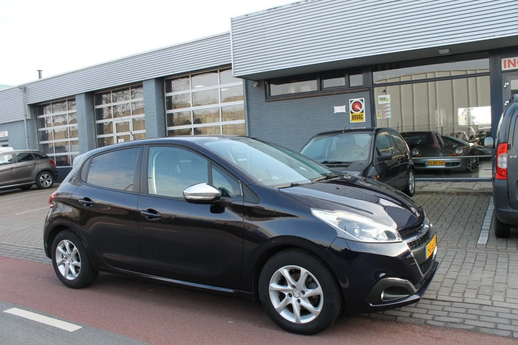 Hoofdafbeelding Peugeot 208