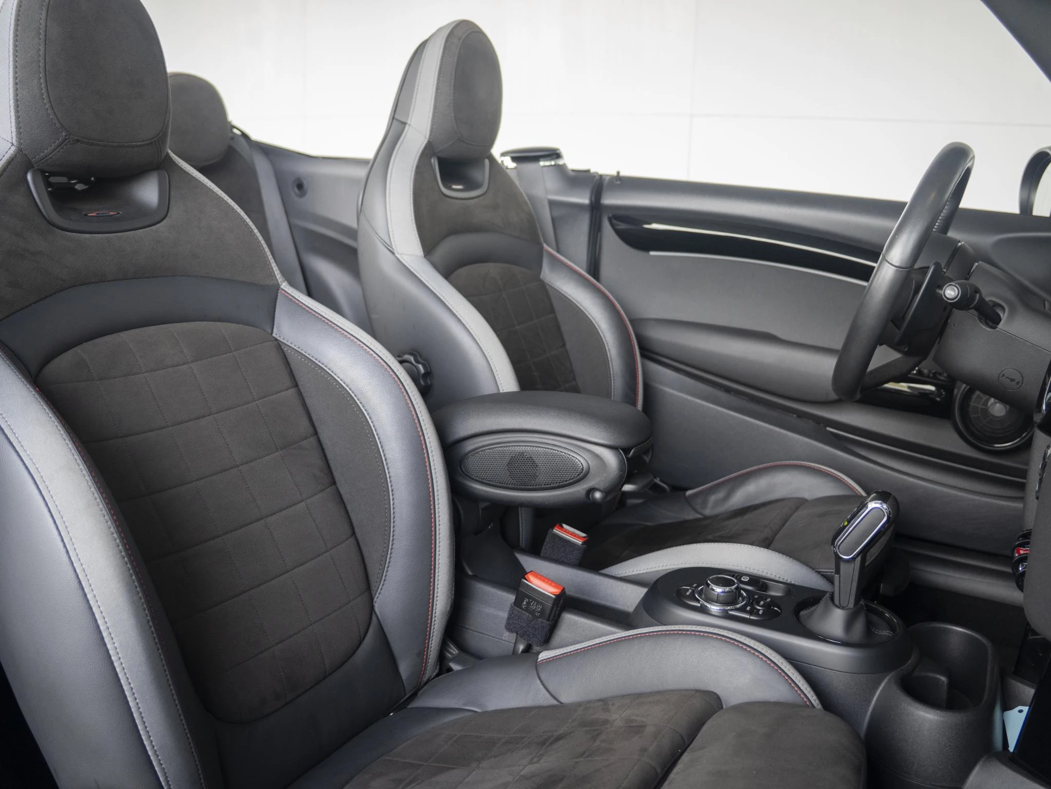 Hoofdafbeelding MINI Cooper Cabrio