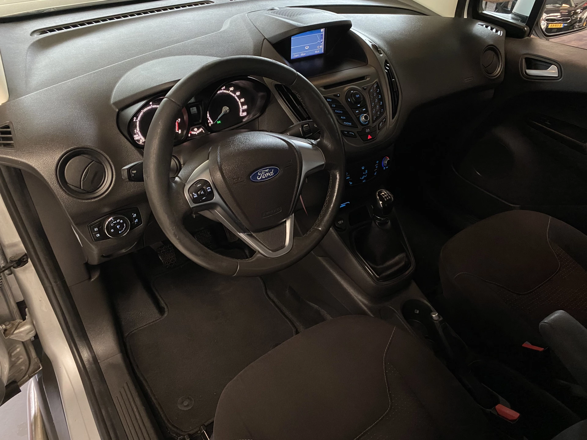 Hoofdafbeelding Ford Transit Courier