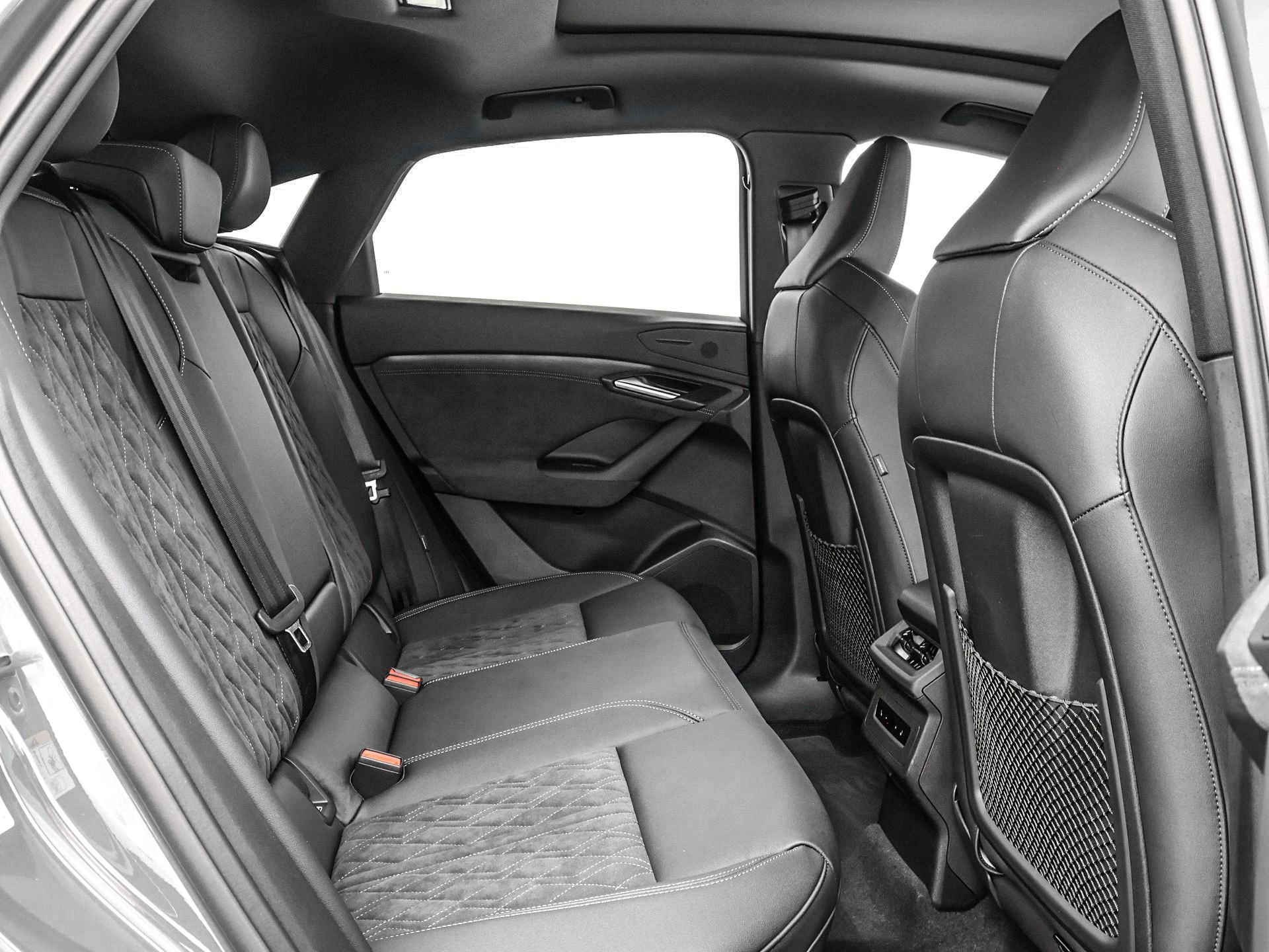 Hoofdafbeelding Audi Q6 e-tron
