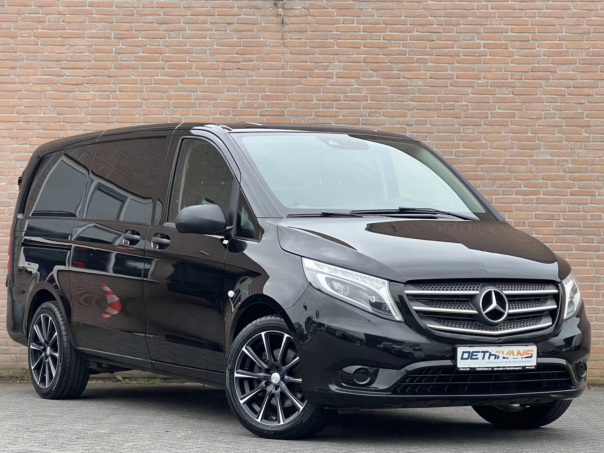 Hoofdafbeelding Mercedes-Benz Vito