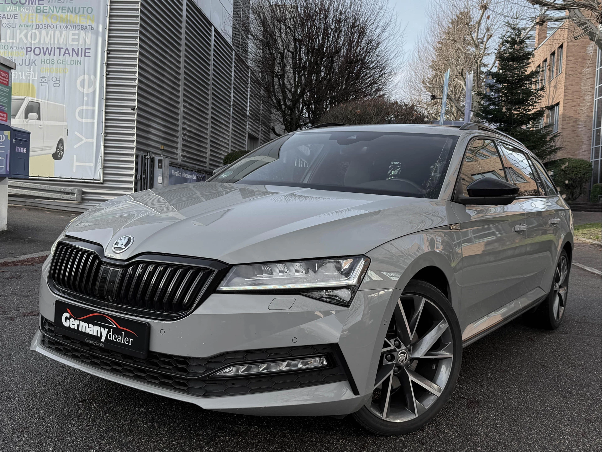 Hoofdafbeelding Škoda Superb