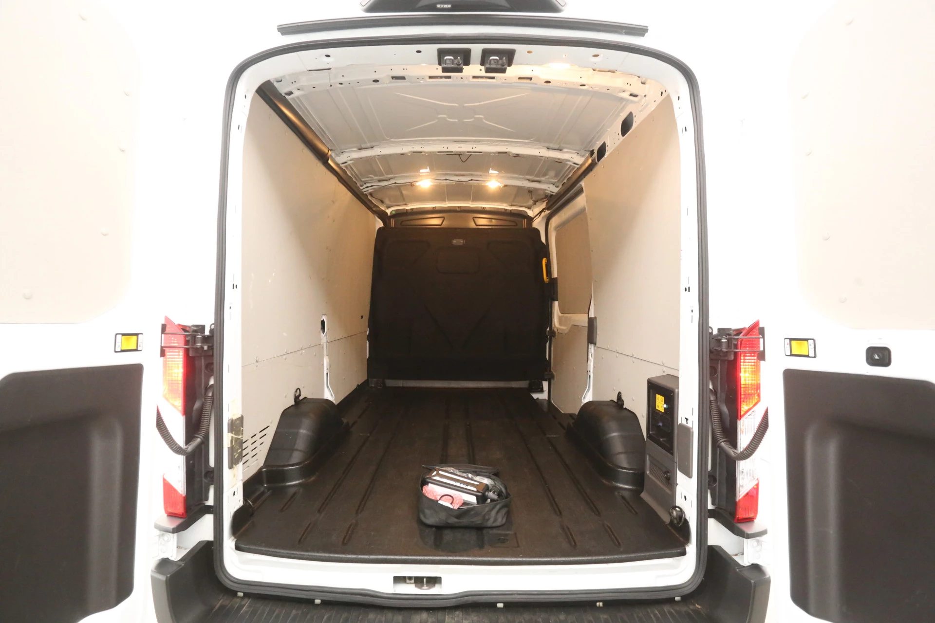 Hoofdafbeelding Ford E-Transit